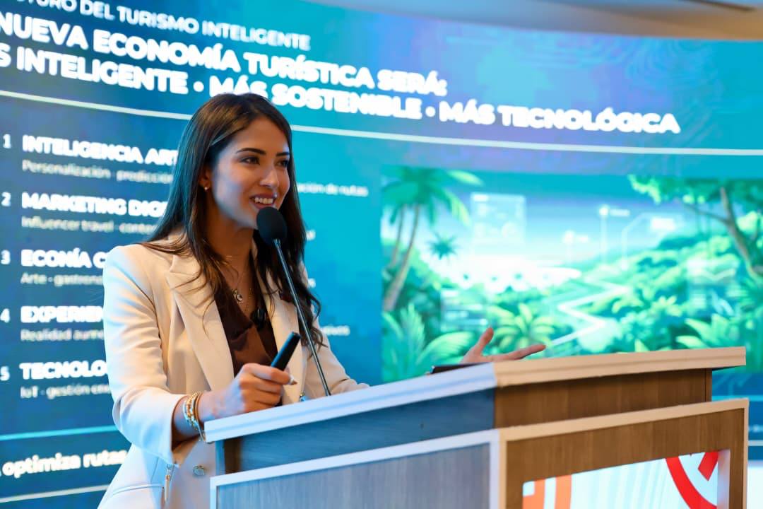Ministra Daniella Cabello destaca el rol del turismo como motor transversal de la economía, en la Expo Fedeindustria